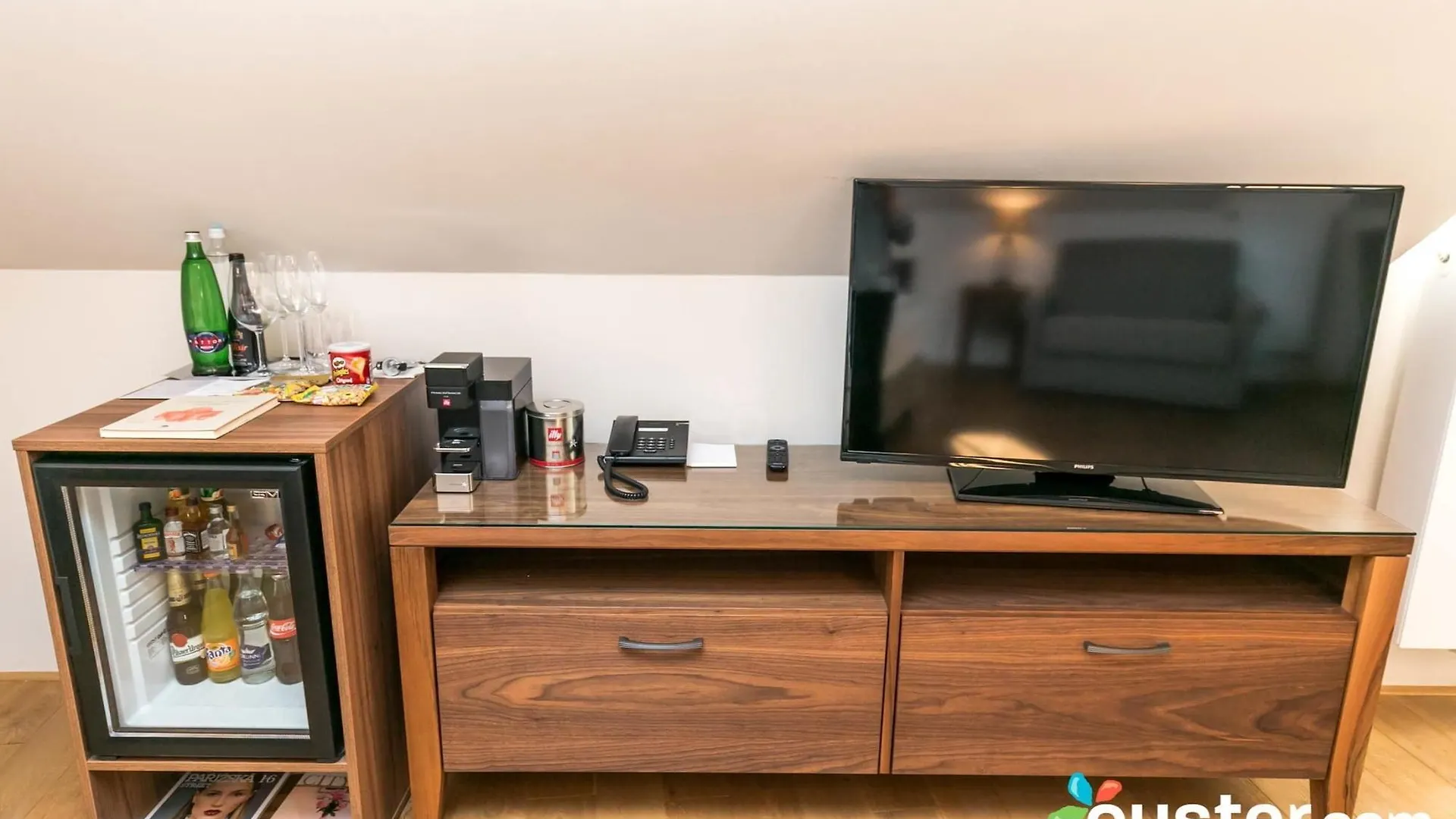 Hotel Golden Key Prague Castle 4*,
