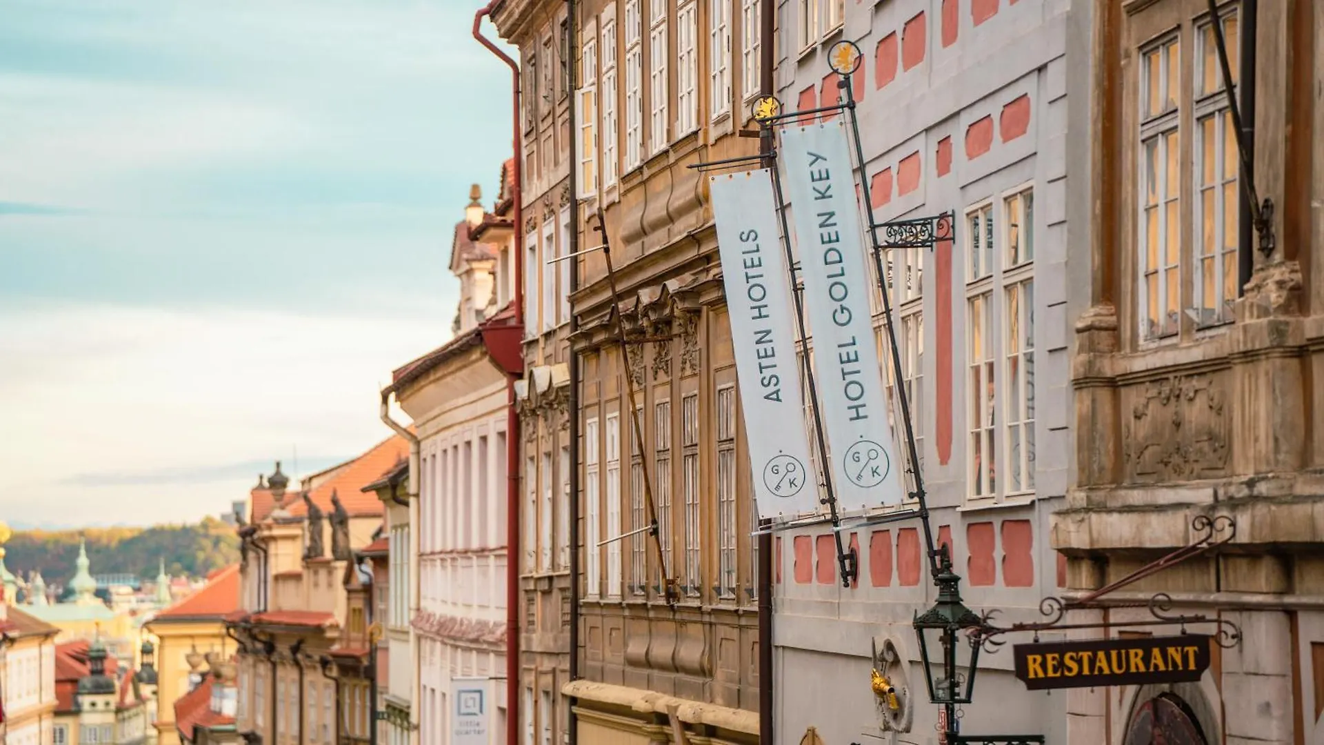 Hotel Golden Key Prague Castle