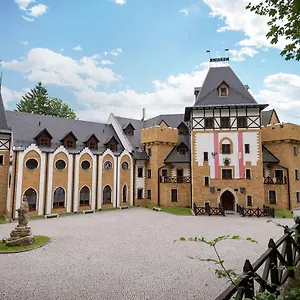 Zamek Luzec & Wellness Отель