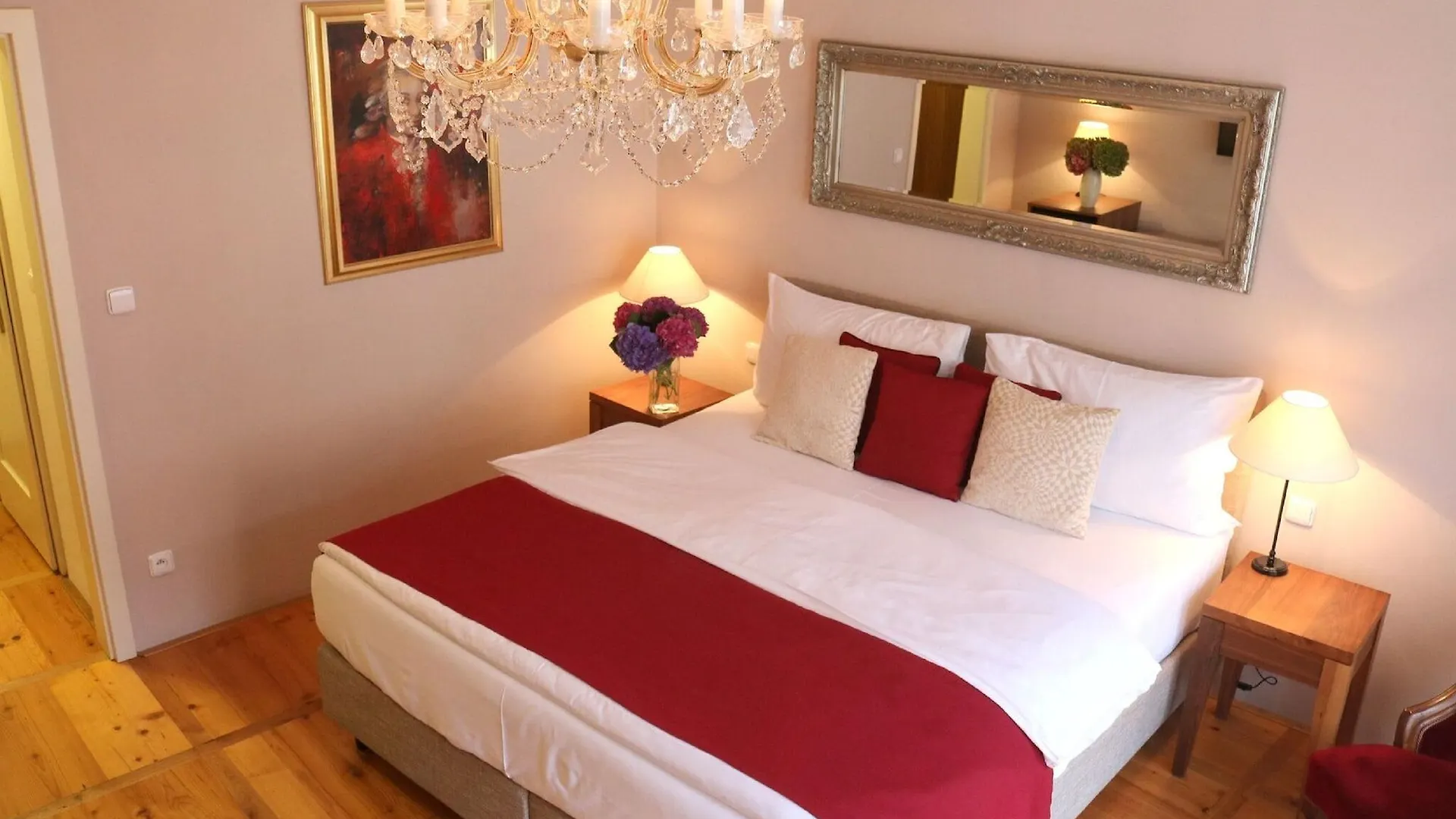 Hotel Golden Key Prague Castle