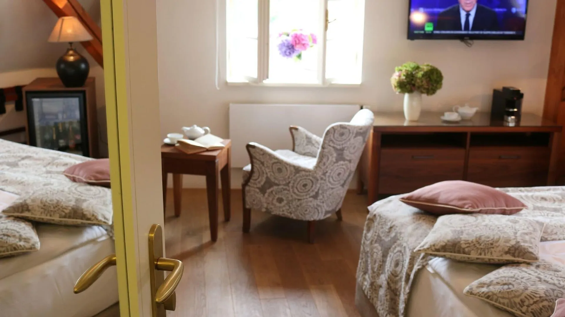 Hotel Golden Key Prague Castle