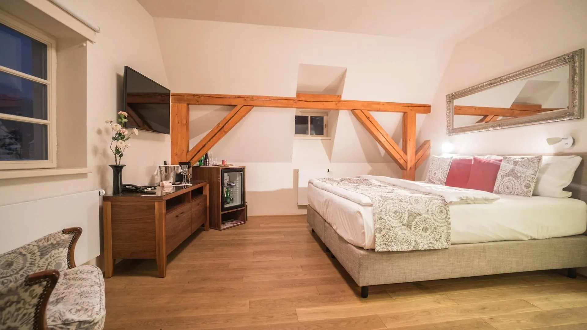 Hotel Golden Key Prague Castle 4*,  Чехия